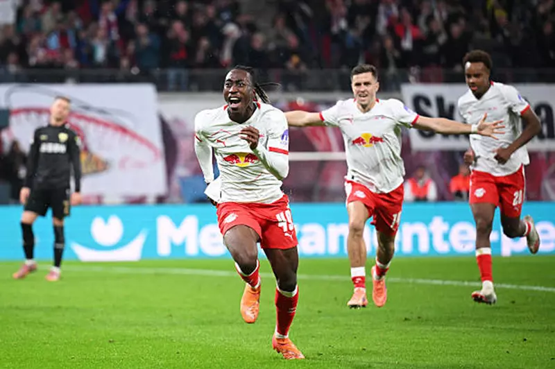 احتفال يان ديوماندي لاعب لايبزيج